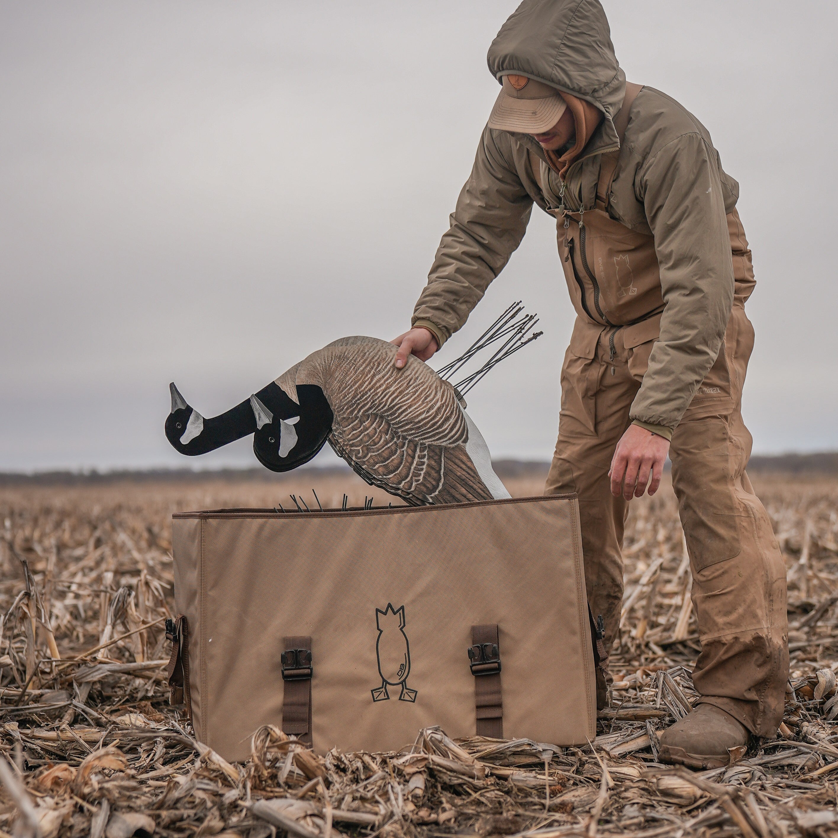 V3FF Fully Flocked Canada Silhouettes silhouettes