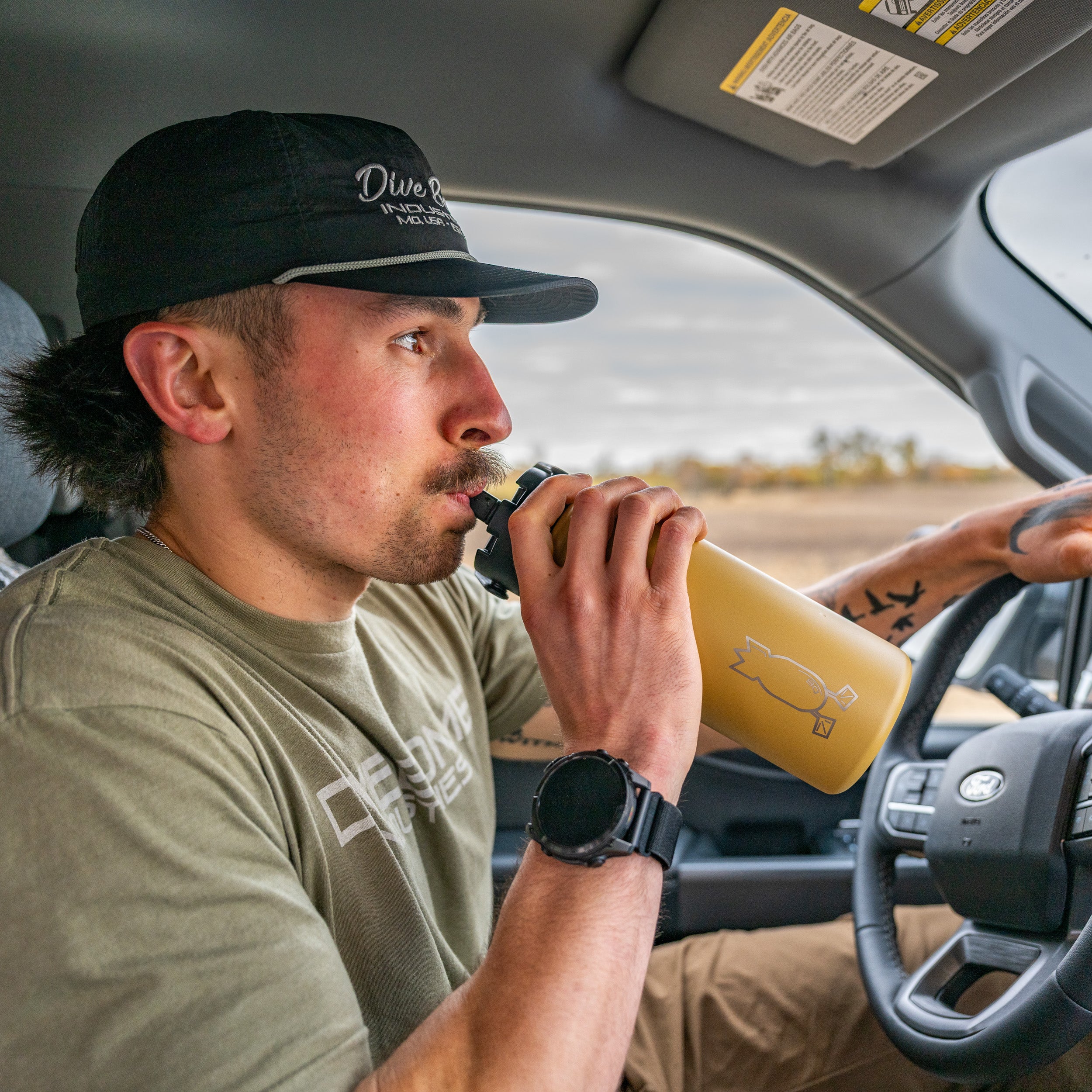 Water Bottle Field Tan