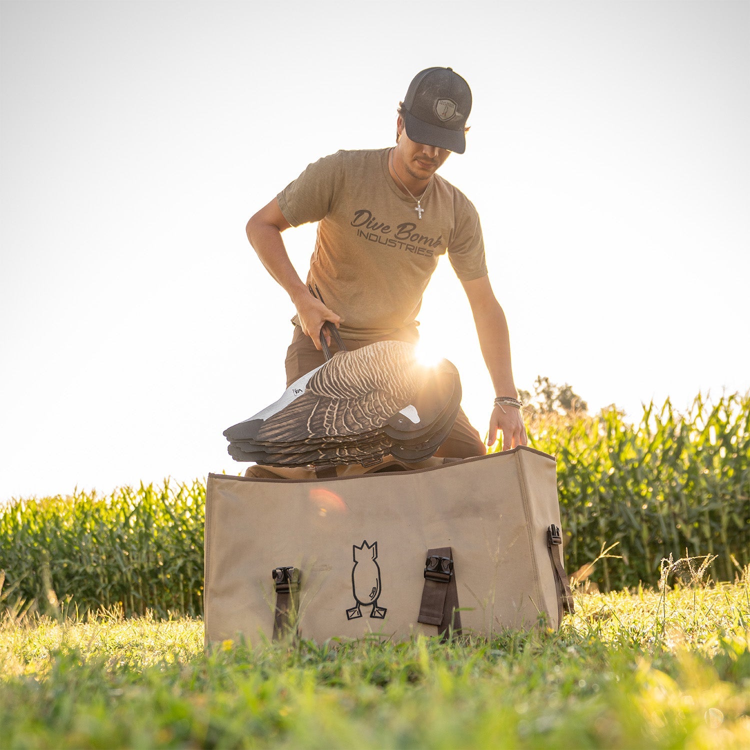 V3 Sleeper Canada Silhouettes silhouettes