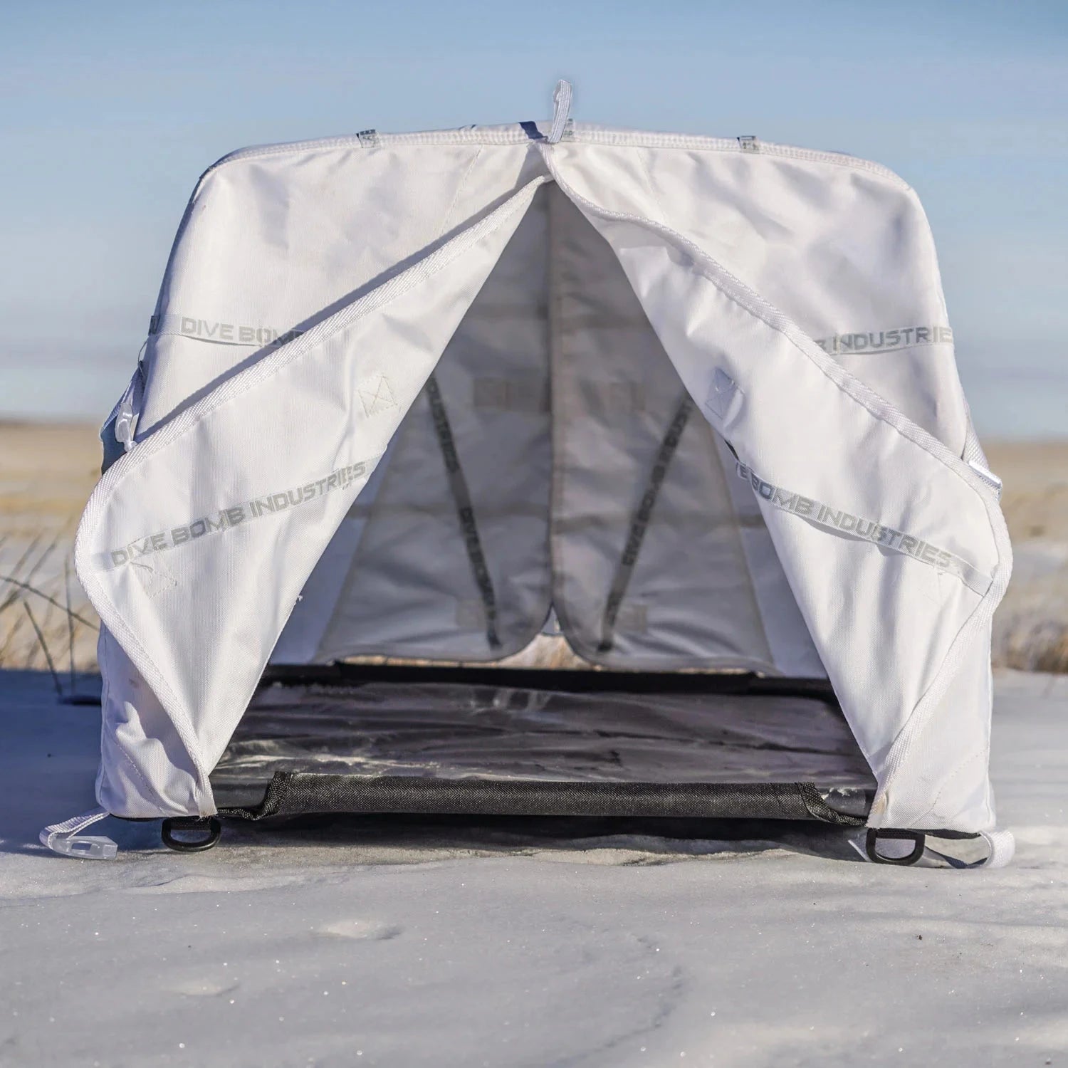 Dog Blind Snow Cover Tech